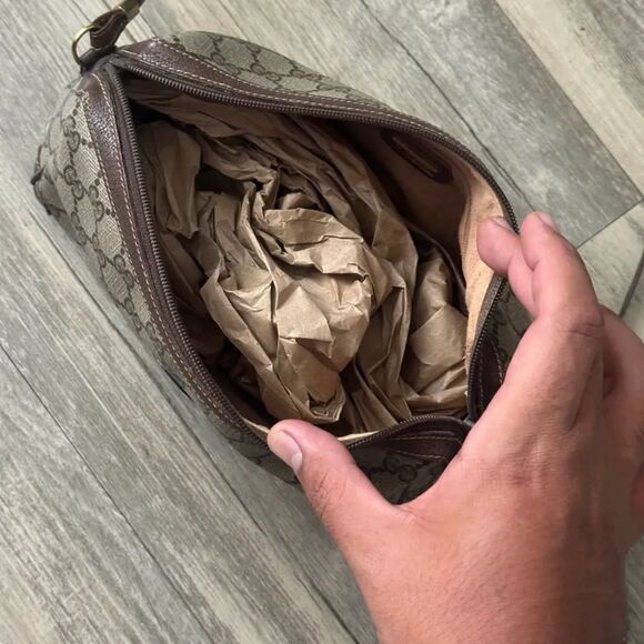 Vintage Gucci GG Monogram Crossbody Bag - Picture 11 of 15